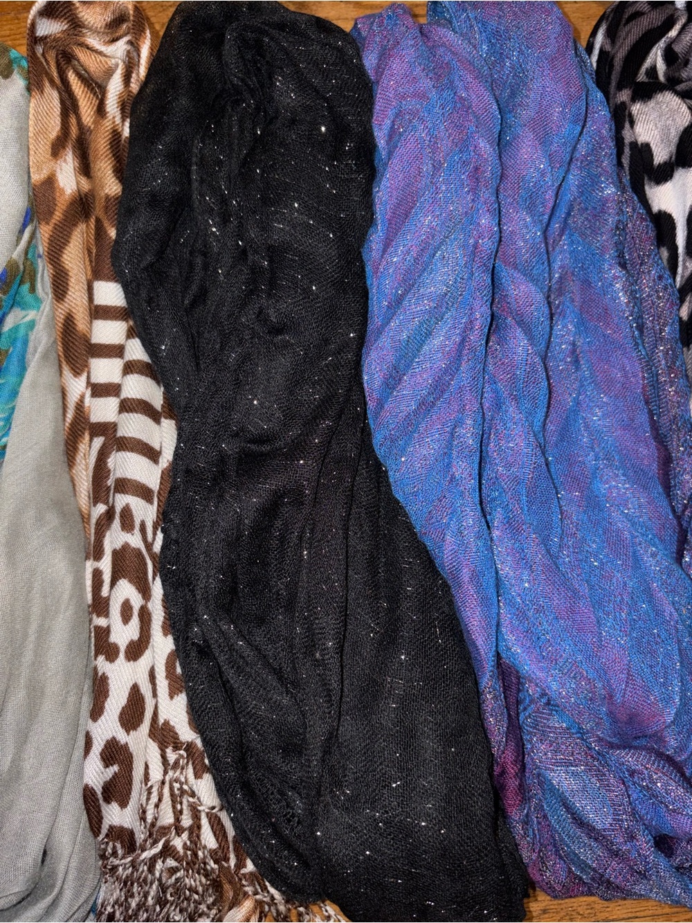 Scarf bundle - Picture 3 of 4